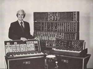 bob moog con su sintetizador